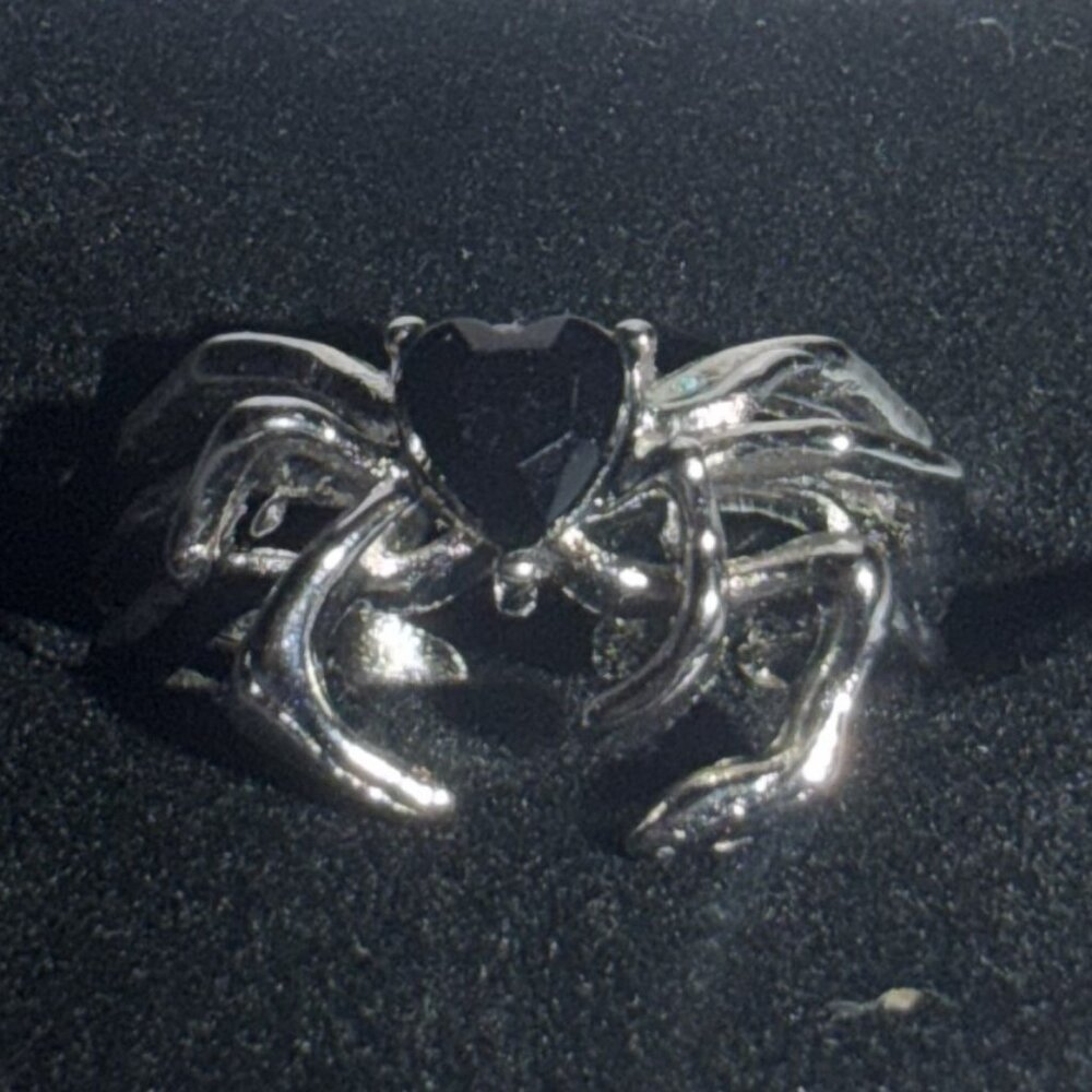 Spider ring
